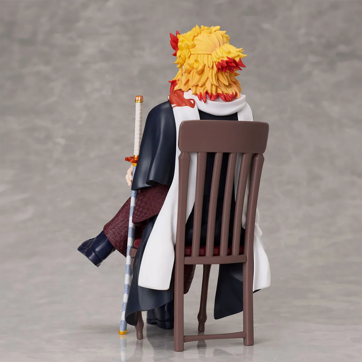 Kyojuro Rengoku Demon Slayer seated figure by Aniplex – back view