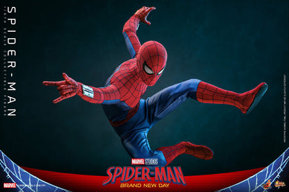 Spider-Man Hot Toys figure from Marvel – side view
