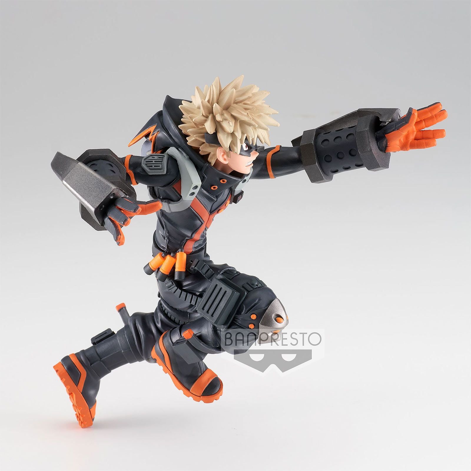 Katsuki Bakugo World Heroes Mission Banpresto figure – right side view